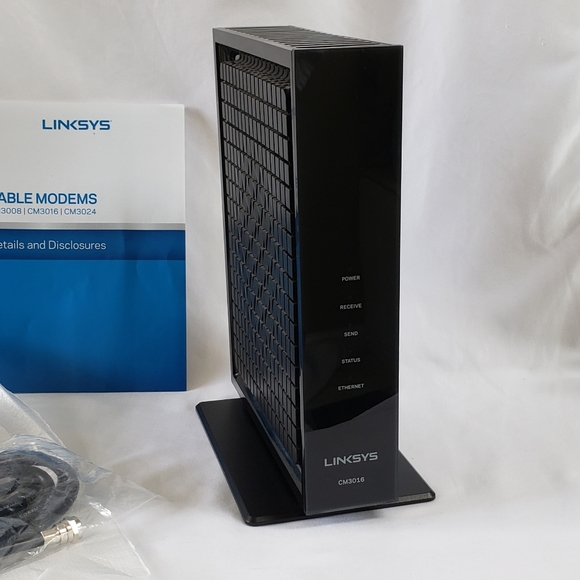 Linksys 16x4 Cable Modem - Picture 10 of 12